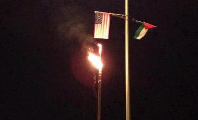 burning US flag (2)